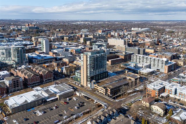 404 E College Street 1107, Iowa City, IA 52240