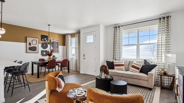 914 Logan Peak Way, Berthoud, CO 80513