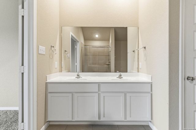 2961 Greenbriar, Seguin, TX 78155