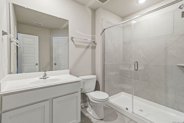 2961 Greenbriar, Seguin, TX 78155