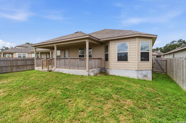 2961 Greenbriar, Seguin, TX 78155