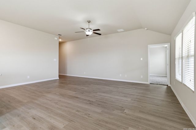 2961 Greenbriar, Seguin, TX 78155