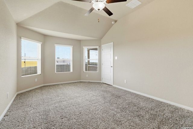 2961 Greenbriar, Seguin, TX 78155