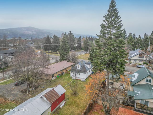 706 Main St, Sandpoint, ID 83864