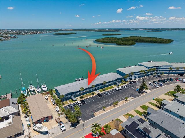 250 126TH AVENUE 104, Treasure Island, FL 33706