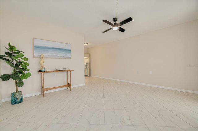 250 126TH AVENUE 104, Treasure Island, FL 33706
