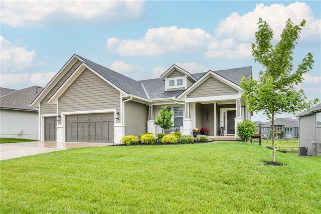 5876 McCormick Drive, Shawnee, KS 66226