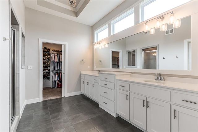 5876 McCormick Drive, Shawnee, KS 66226
