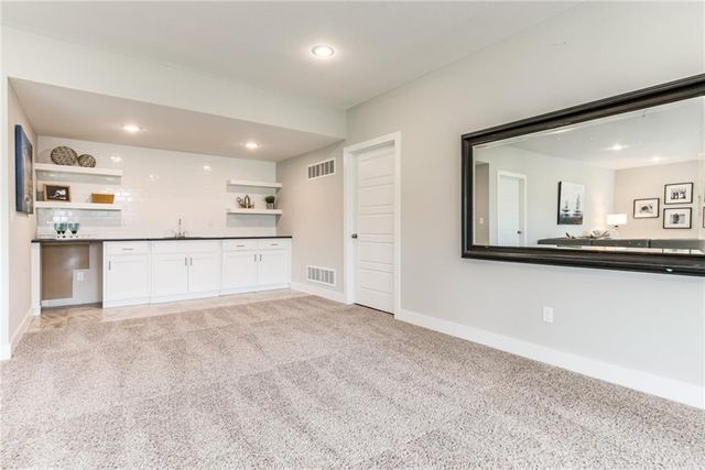 5876 McCormick Drive, Shawnee, KS 66226