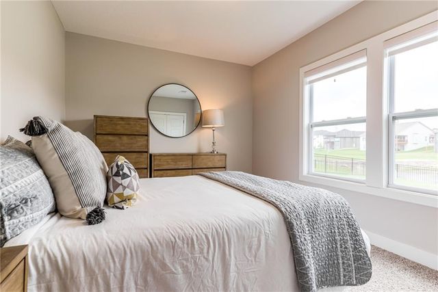 5876 McCormick Drive, Shawnee, KS 66226