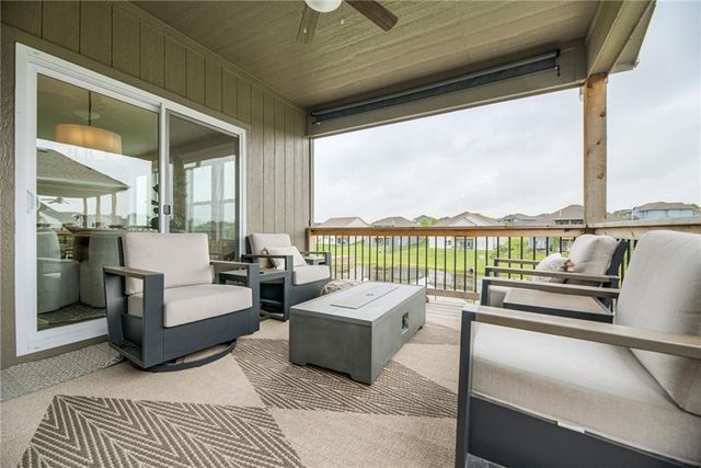 5876 McCormick Drive, Shawnee, KS 66226
