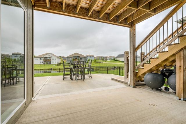 5876 McCormick Drive, Shawnee, KS 66226