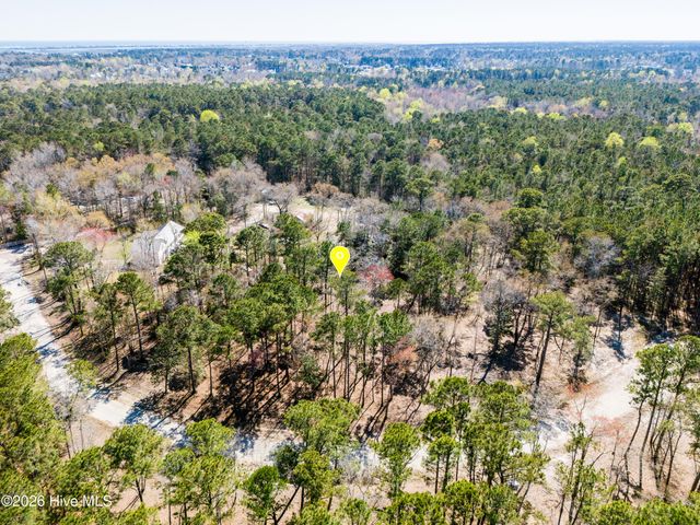 L2 Crystal Court, Hampstead, NC 28443