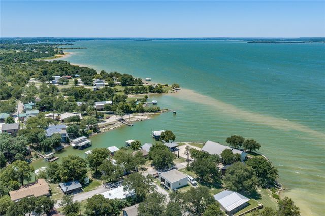 121 Lure Street, Bridgeport, TX 76426