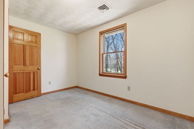 9 Olde Farm Lane, North Reading, MA 01864