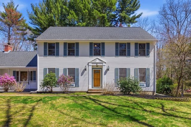 9 Olde Farm Lane, North Reading, MA 01864