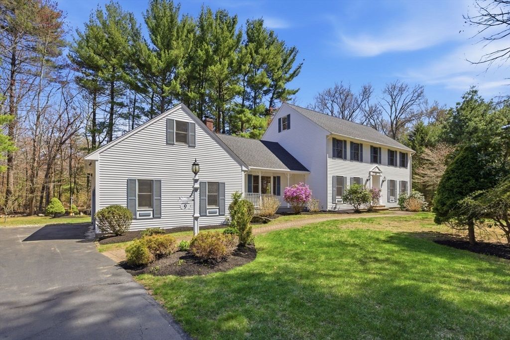 9 Olde Farm Lane, North Reading, MA 01864