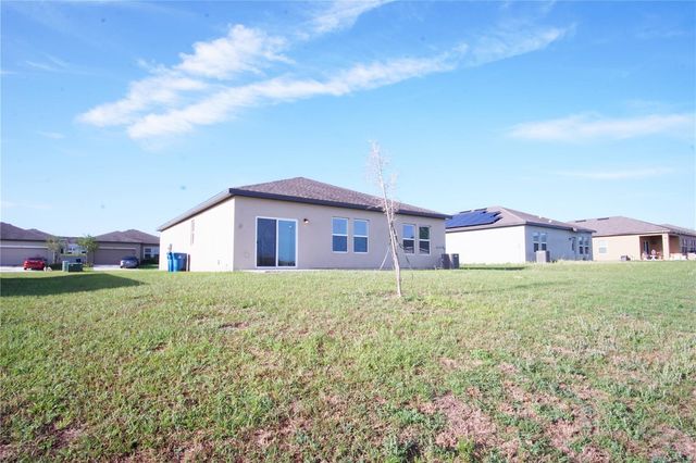 456 HENNEPIN LOOP, Lake Wales, FL 33898