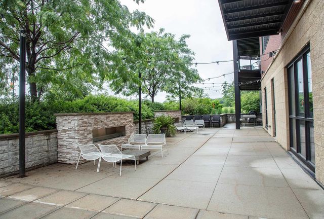 250 State St Apt 402, Cedar Falls, IA 50613