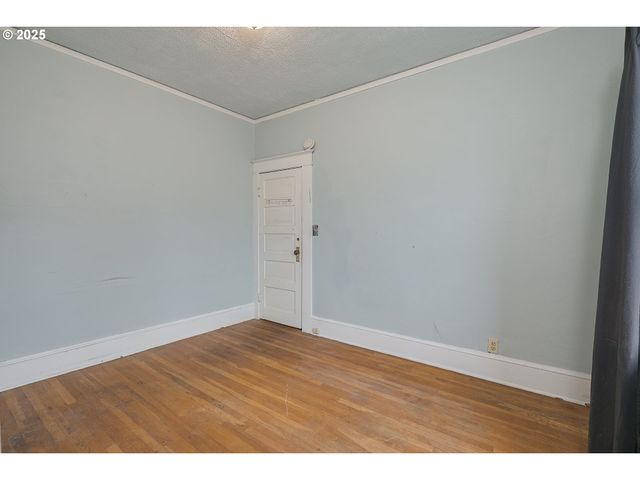 5417 Ne 15TH Ave, Portland, OR 97211