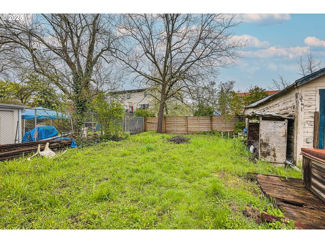 5417 Ne 15TH Ave, Portland, OR 97211