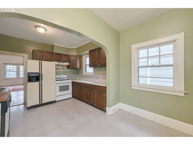 5417 Ne 15TH Ave, Portland, OR 97211