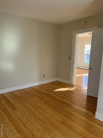 46 Wayne Avenue, Suffern, NY 10901