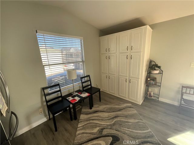 2060 Newport Blvd, Costa Mesa, CA 92627