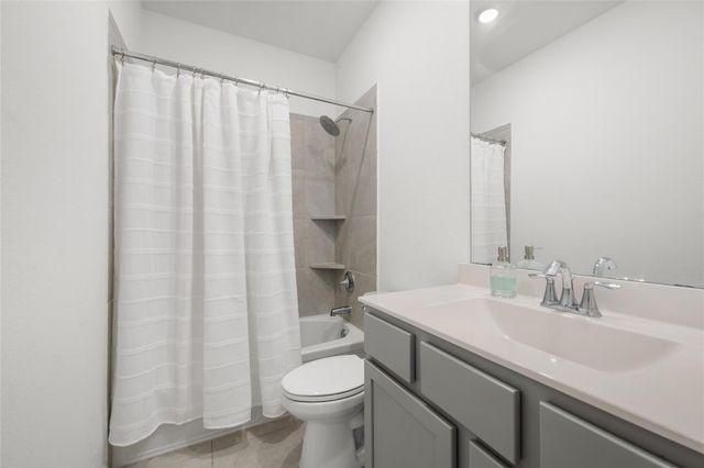 3603 Paloma Falls Lane, Rosenberg, TX 77469