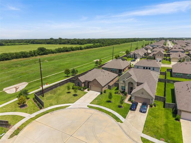 3603 Paloma Falls Lane, Rosenberg, TX 77469