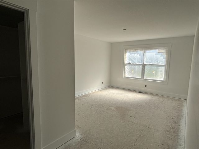 1519 E Addison Way, Muskegon, MI 49445