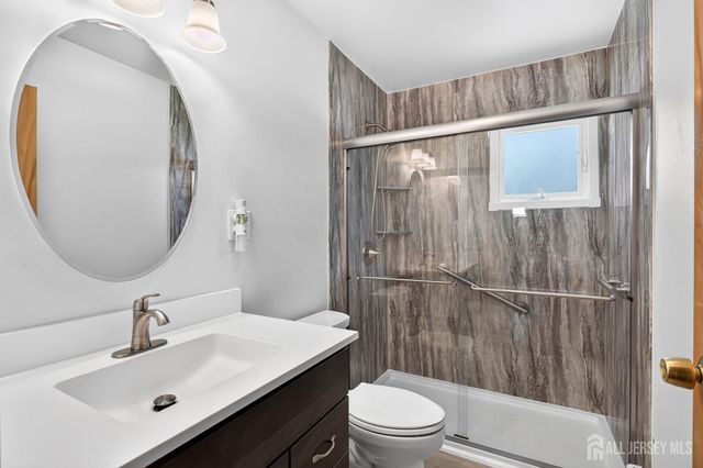 43 Highland Street, East Brunswick, NJ 08816