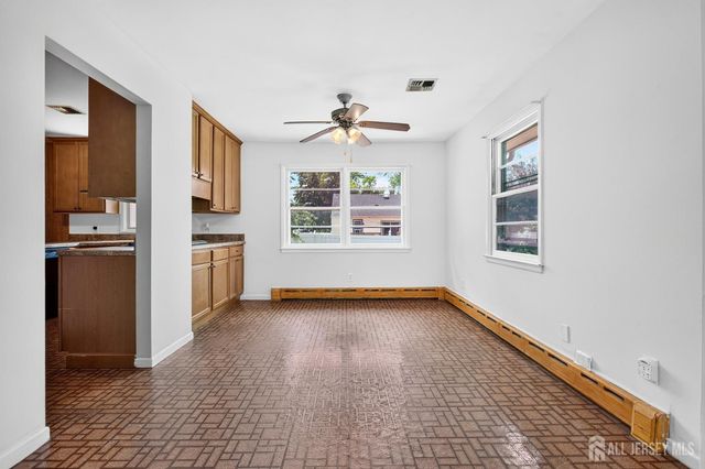43 Highland Street, East Brunswick, NJ 08816