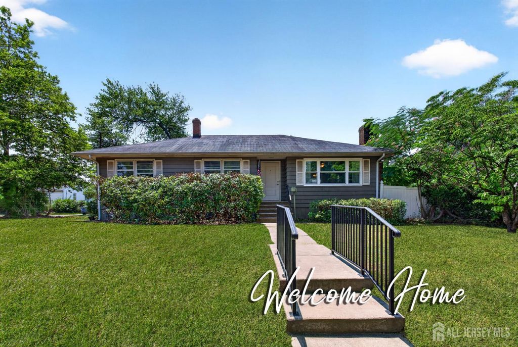 43 Highland Street, East Brunswick, NJ 08816