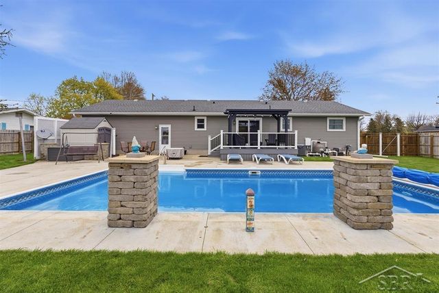 133 Francis Street, Auburn, MI 48611