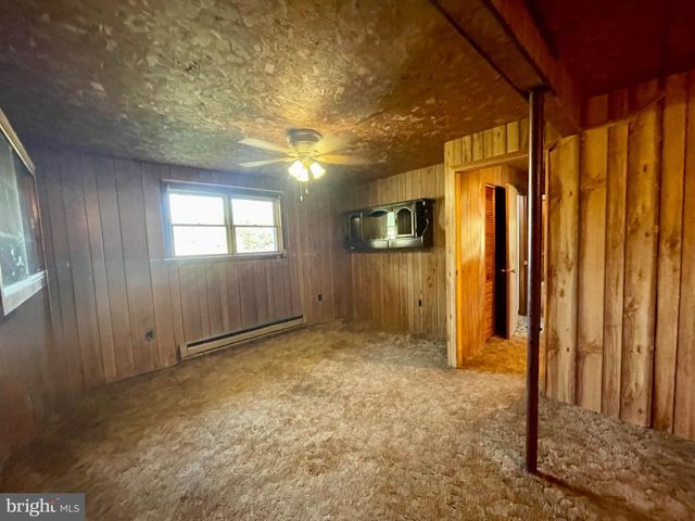 42 HIGHVIEW DR, Hanover, PA 17331