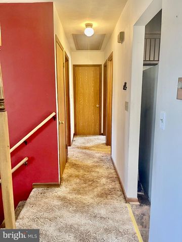 42 HIGHVIEW DR, Hanover, PA 17331