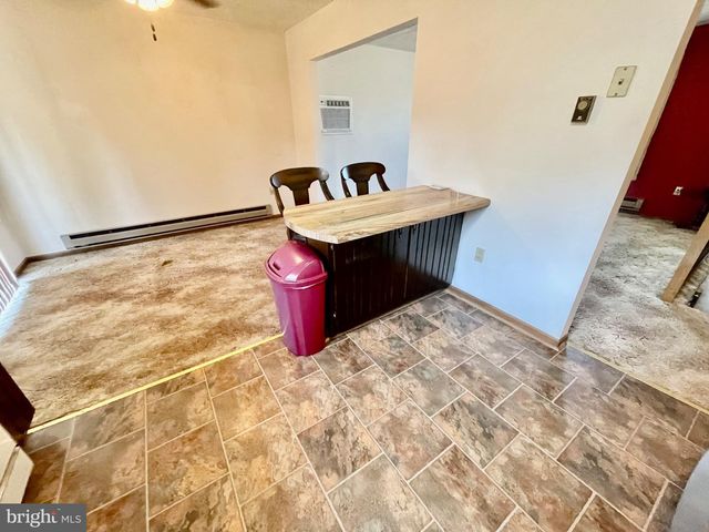 42 HIGHVIEW DR, Hanover, PA 17331