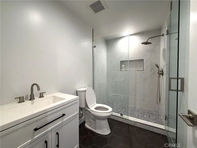 4760 Avoca, Los Angeles, CA 90041