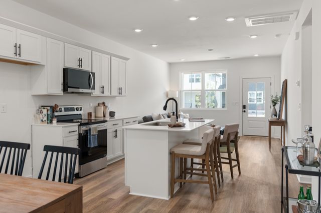 1113 Marlowe Landing, Nashville, TN 37207
