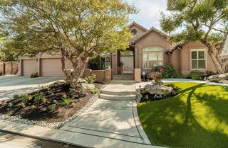 10668 N Oak Hill Circle, Fresno, CA 93730