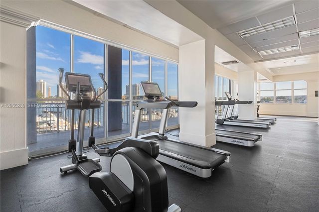 18051 Biscayne Blvd 1904-1, Aventura, FL 33160
