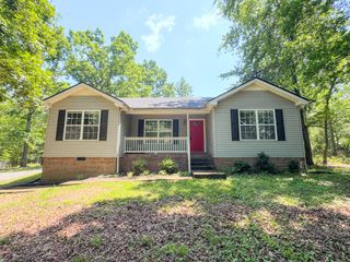 142 Keytown Rd, Portland, TN 37148