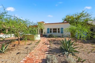 1555 E CHEERY LYNN Road, Phoenix, AZ 85014