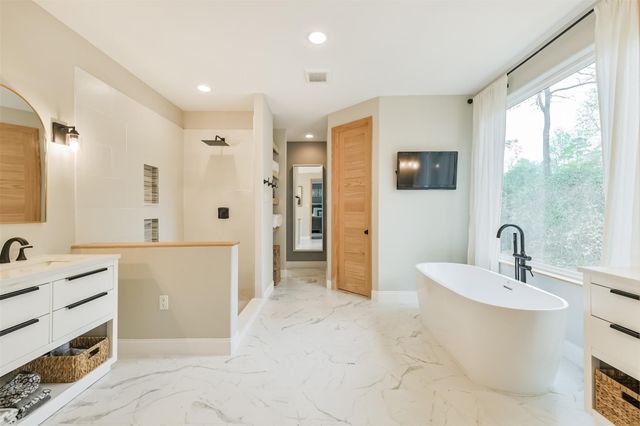 118 Mapleleaf Street, Magnolia, TX 77354