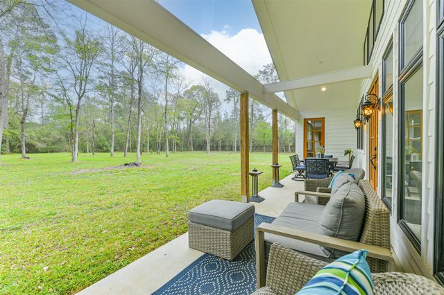 118 Mapleleaf Street, Magnolia, TX 77354