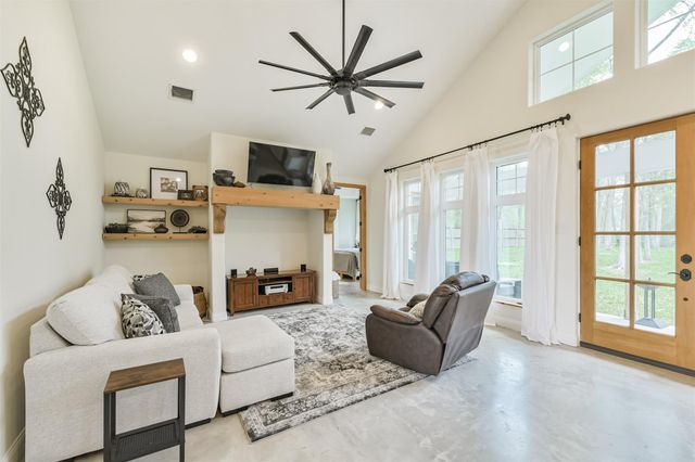 118 Mapleleaf Street, Magnolia, TX 77354