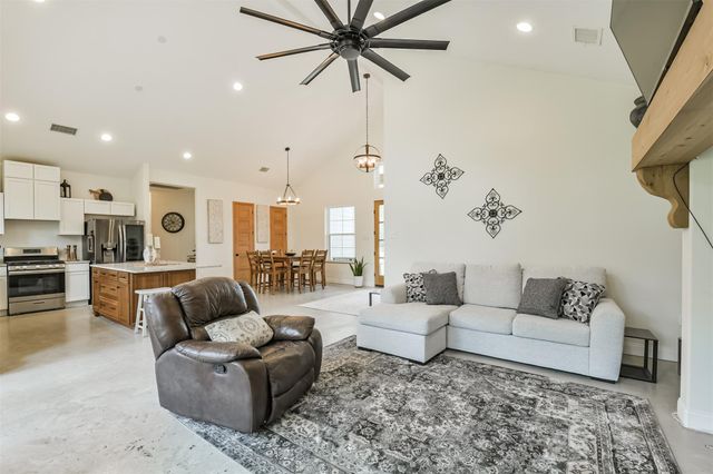 118 Mapleleaf Street, Magnolia, TX 77354