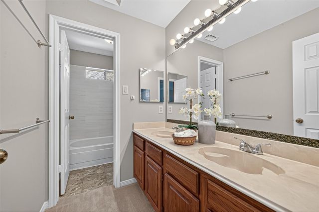 2710 Double Lake Drive, Missouri City, TX 77459