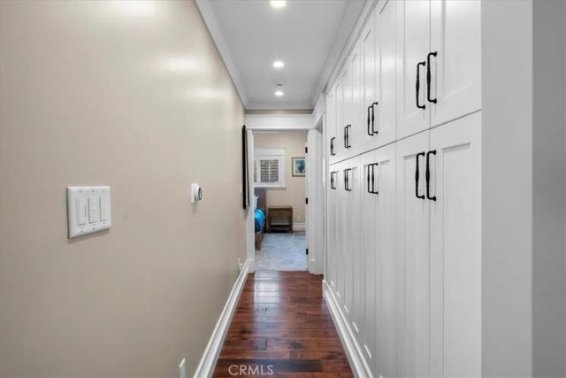 1167 Roxbury Drive 103, Los Angeles, CA 90035